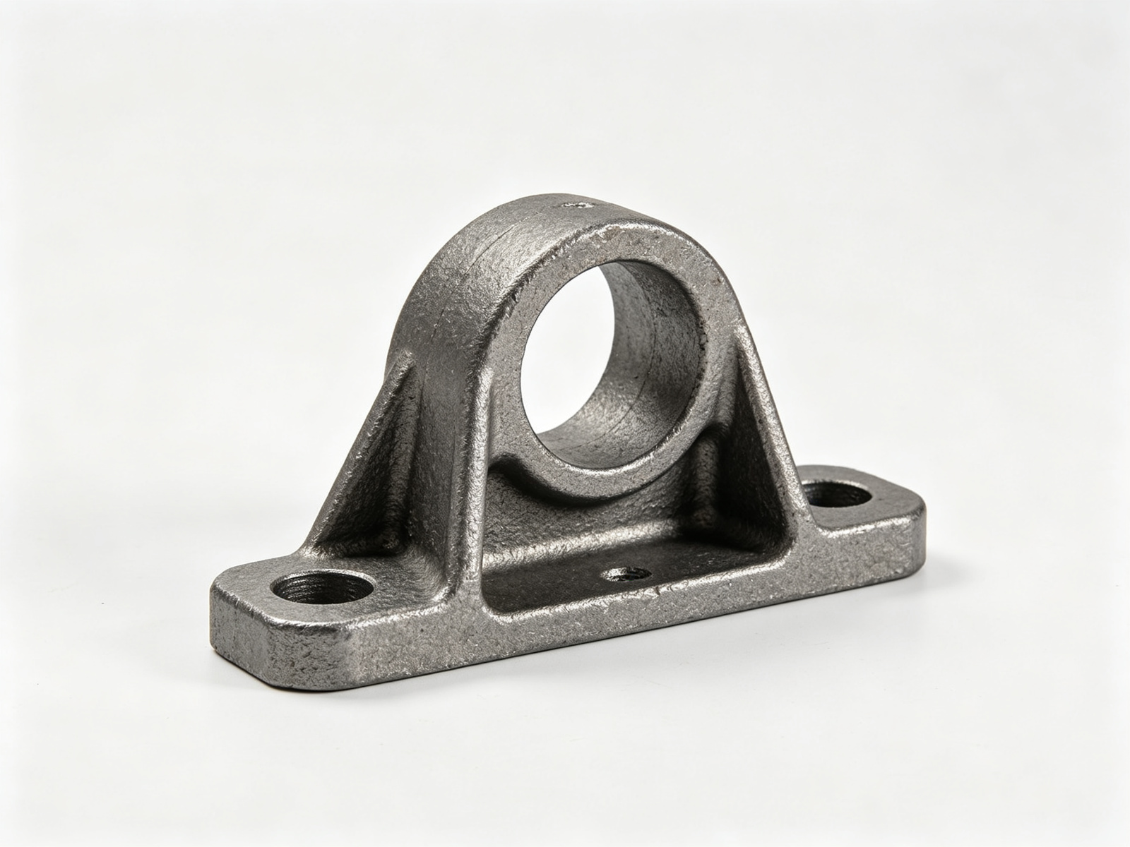 Alloy Steel Automotive Engine Mounting Bracket Casting